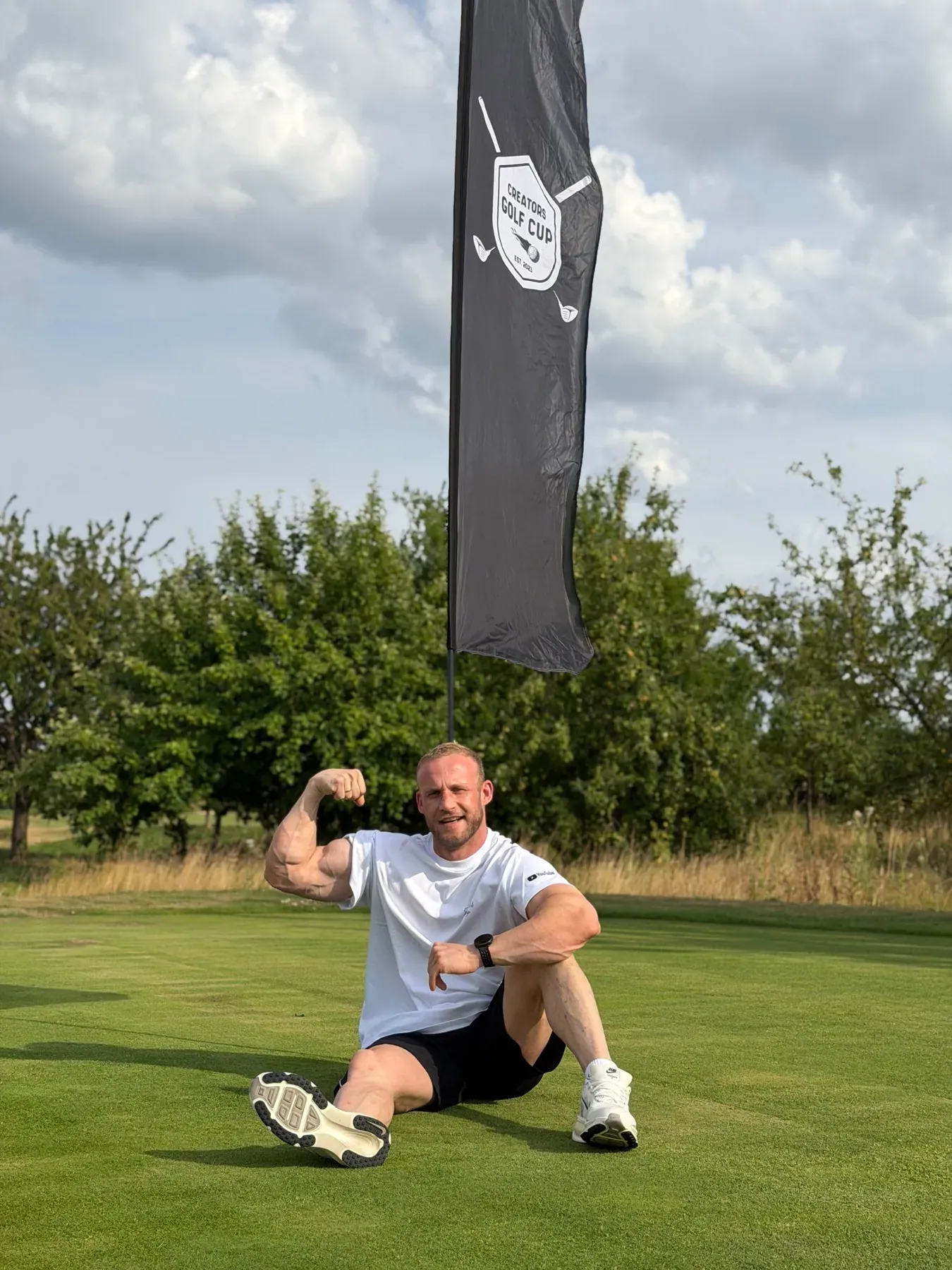 Dominik Dörfl beim Creators Golf Cup auf dem Grün